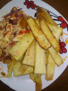 A picture of Fried yam and scrambled egg.
