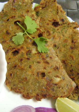 A picture of Bajra Roti.