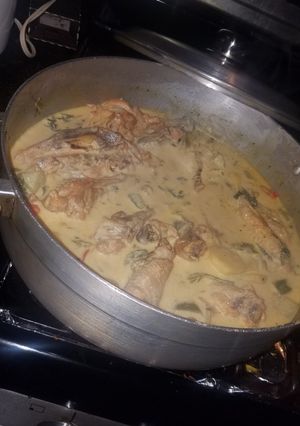 Una foto de Pollo en crema a mi estilo