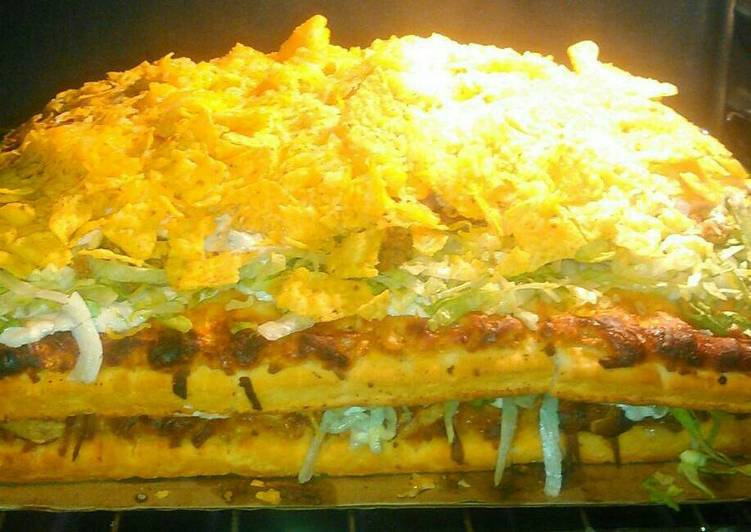 The ultimate taco pizza