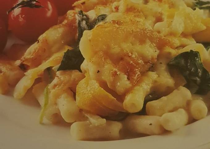 Steps to Prepare Super Quick Homemade Slow cooker cheesy macaroni with smoked haddock