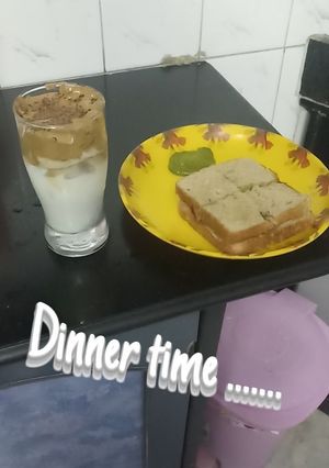 आलू टोस्ट रेसिपी (Aloo toast recipe in Hindi) रेसिपी मुख्य फोटो