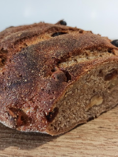 Una foto de Pan de masa madre al horno sin molde (BLW)