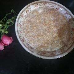 A picture of Doodh sewwayan.