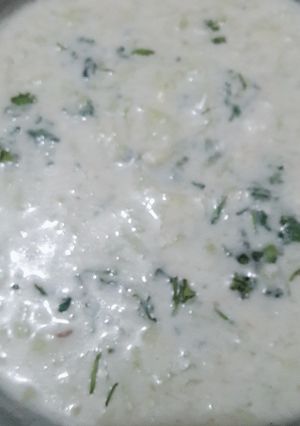 खीरे का रायता (Kheere ka raita recipe in hindi) रेसिपी मुख्य फोटो