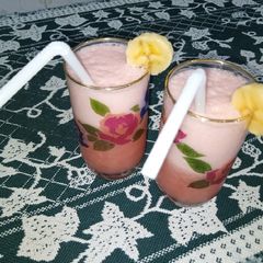 Banana Rose Lemonade A picture of Banana Rose Lemonade.