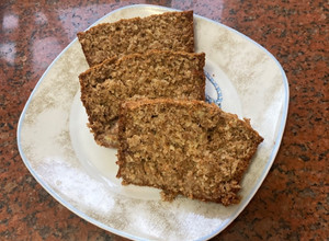 Una foto de Budín de banana con harina integral y avena