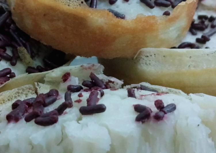 Serabi tabur meses