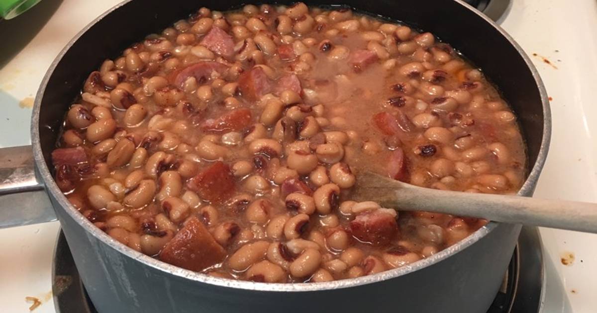 Black eyed peas and sausage Recipe by Rachel Coker Cookpad
