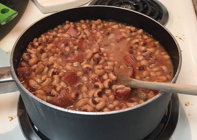 Black eyed peas and sausage Recipe by Rachel Coker - Cookpad