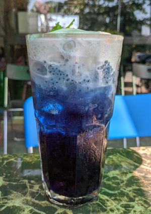 Hình của món Trà Hoa Đậu Biếc.