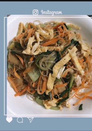 Hình của món Miến xào heo cay.