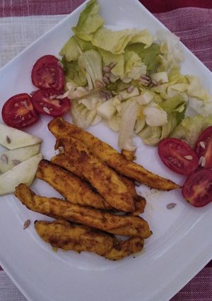 A picture of Chicken Strips with Curry and Lemon 🍋.