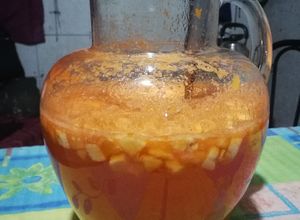 Una foto de Ponche de bebida