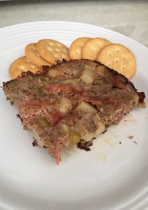 Una foto de Pastel de carne con verduras
