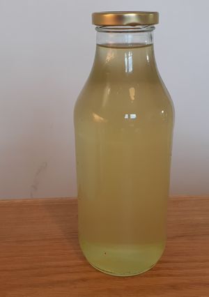 A picture of Elderflower juice.