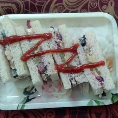 A picture of Creamy Fruit Sandwich.