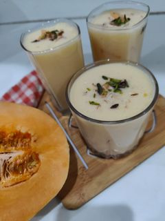 मस्कमेलन शेक (muskmelon shake recipe in Hindi) रेसिपी मुख्य फोटो