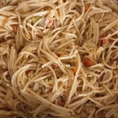 A picture of Vegetables chowmein.