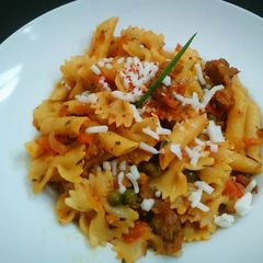 A picture of Keema matar pasta with leftover keema.