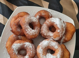 Una foto de Picarones