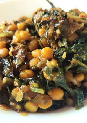 A picture of Palak Chana Dal.