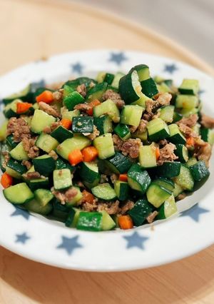 小黃瓜🥒炒絞肉 的食譜成品照片