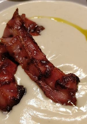 Une photo de Soupe de panais et lard fumé