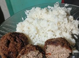 Una foto de Albóndigas bien caseritas👩🏻‍🍳