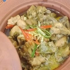 A picture of Black pepper handi.