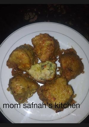 A picture of Awarar indomei by mom safnah.