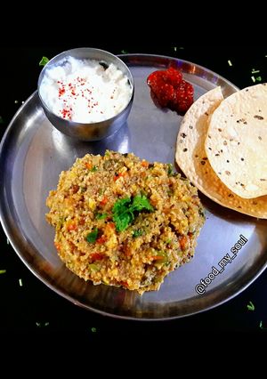 A picture of Vegetable Daliya Khichdi.