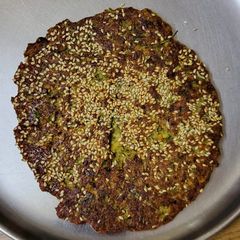 A picture of Moonglet.