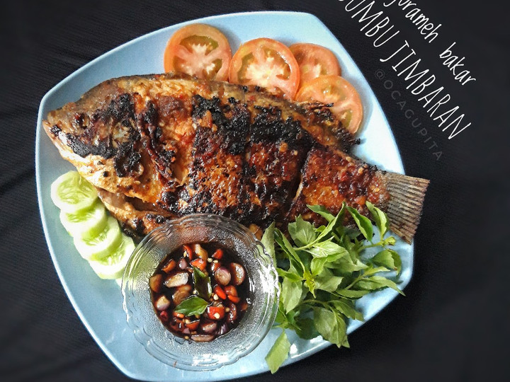 Bagaimana Menyiapkan Ikan Gurameh Bakar Bumbu Jimbaran Anti Gagal