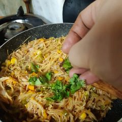 A picture of Vegetable Vermicelli upma.
