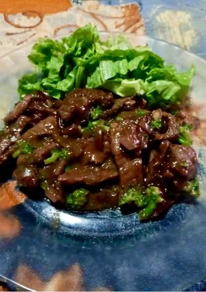 Una foto de Salteado de Carne con Brócoli 🥦 (estilo asiático)