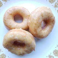 A picture of Copycat Krispy Kreme Donuts.