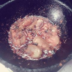 A picture of Chettinad Brinjal Curry.