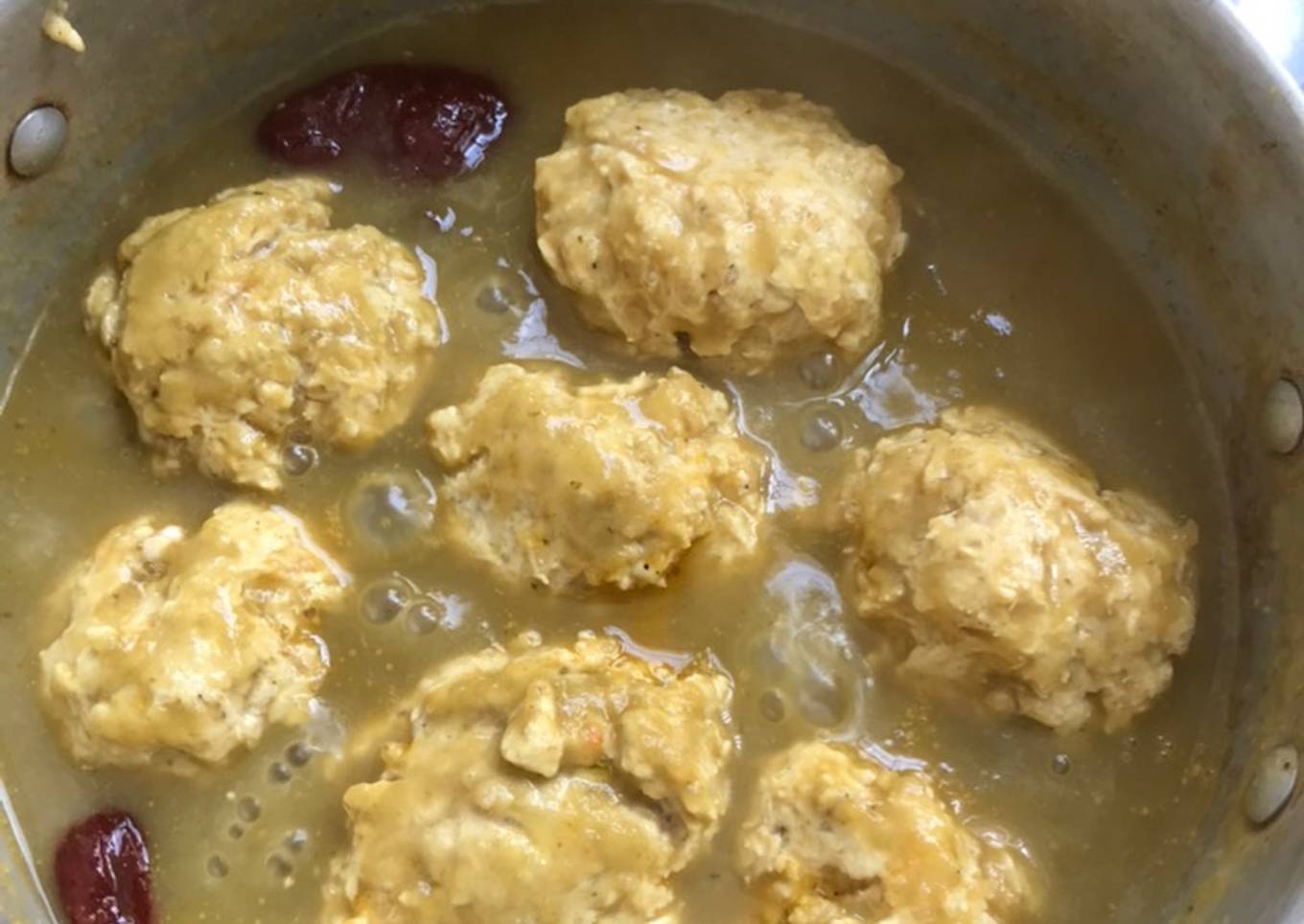 Albóndigas de pollo en salsita verde