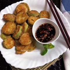 A picture of Hobak Jeon (Korean style Zucchini Fritters).