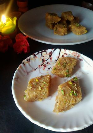 ছোলার ডালের বরফি (cholar daler barfi recipe in Bengali) রেসিপির প্রধান ছবি
