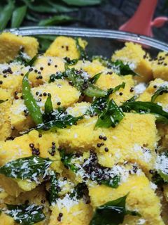 खमण ढोकला (khaman dhokla reicpe in Hindi) रेसिपी मुख्य फोटो