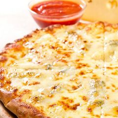 A picture of Pizza avocado.