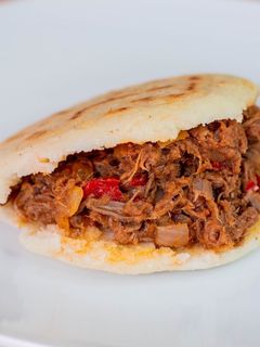 Una foto de Arepas Venezolanas