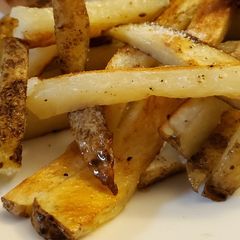 Simple Baked French fries A picture of Simple Baked French fries.