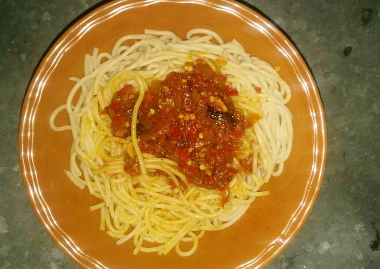 Simple Way to Make Speedy White spaghetti n sauce