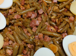 Foto principal de Judías verdes con huevo duro y jamón