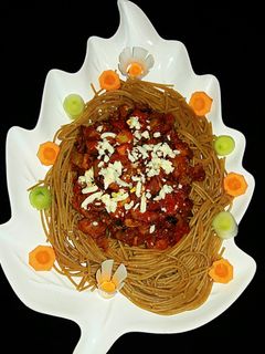 عکسی از دستور اسپاگتی با سس راتاتویی