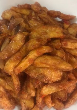 A picture of Dankalin turawa,mai romo. Potato.