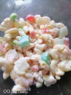 A picture of Macaroni Salad.